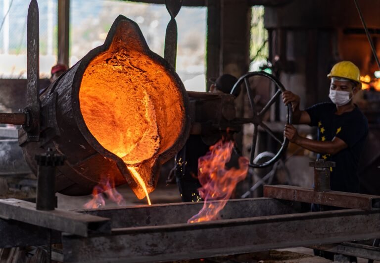 Molten metal poured into the sand moulding and aluminium alloy casting.