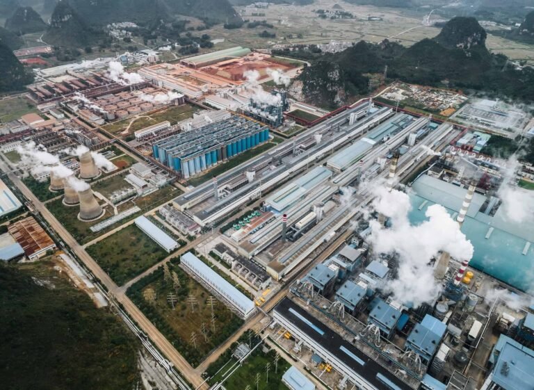 Aerial view of an alumina refinery.