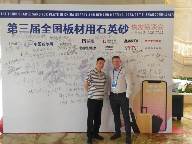 EA general manager of new semiconductor materials (BU) Tao Zhu and CFS commercial general manager Sam Fisher.