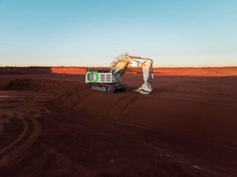 Australia’s first electric excavator in operation at Cloudbreak.