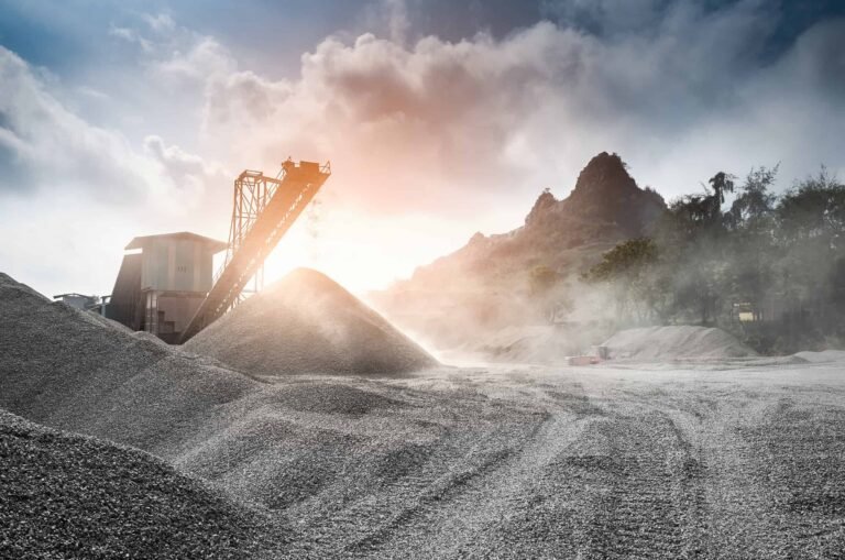 Under the MoU, Centrex envisages the construction of a Queensland demonstration plant of LFP or LMFP by Lithium Australia, with an estimated capacity of 250tpa of LFP or LMFP, requiring about 200-300tpa of phosphoric acid.