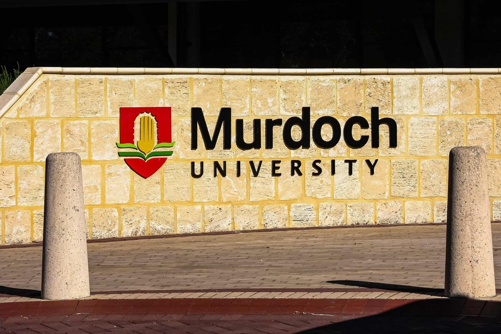 The MOU will see MTM and Murdoch investigate research opportunities for metal extraction.