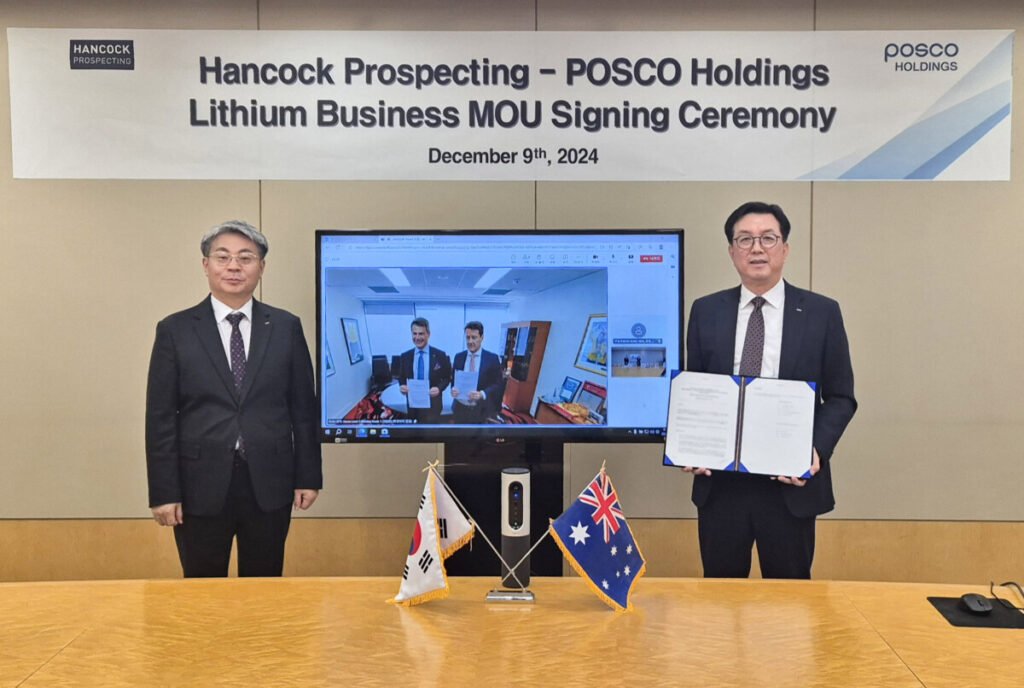 (Image source: POSCO Holdings) POSCO Holdings and Australian mining company Hancock Prospecting signed a business agreement on lithium cooperation via a video conference connecting Korea and Australia. Pictured (L-R) are POSCO Holdings rechargeable battery materials head Jun-hyung Kim, Hancock business development manager Daniel Wade, Hancock chief executive Garry Korte and POSCO Holdings lithium business team head Lee Seong-won.