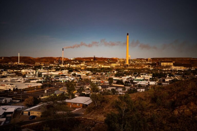 Mount Isa - moving on up