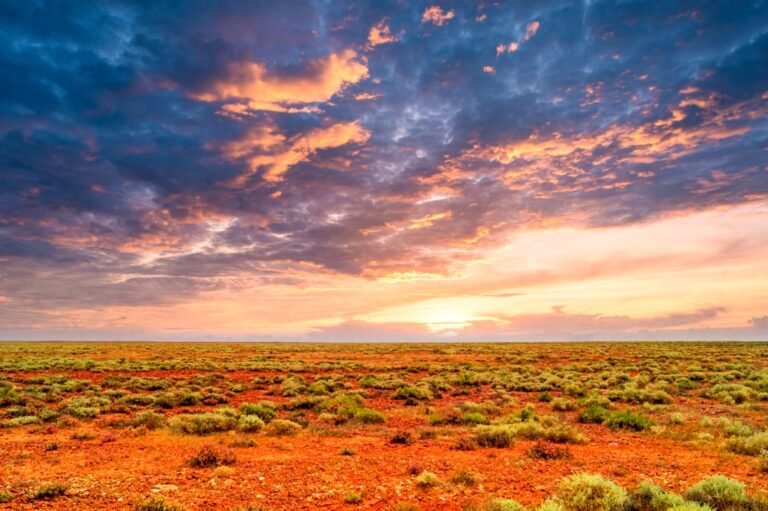AusQuest commence major drilling program at Balladonia