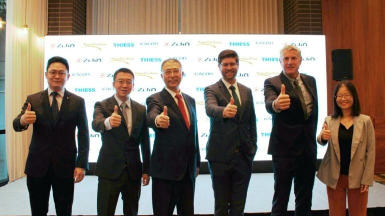 Major players launch autonomy trials