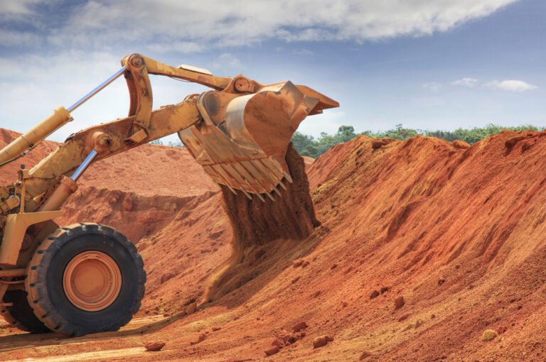 Kangwinan will generate more than 800 jobs in construction and would maintain the workforce currently employed at Weipa’s mines slated for closure.