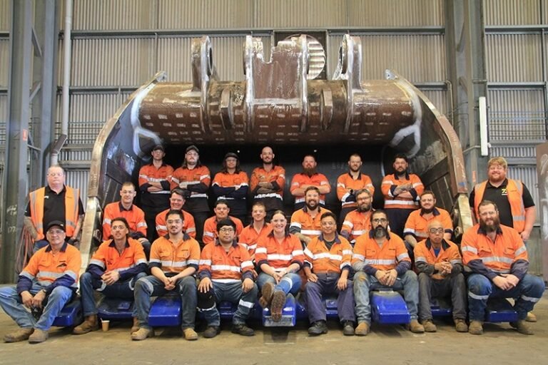 Liebherr-Australia celebrates 100th bucket