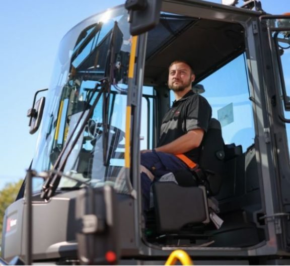 All-electric forklift. Mine-ready. Built for heavy loads