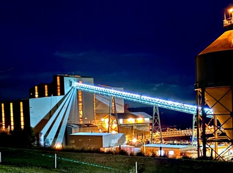 The merits of LED strip lighting in underground mining 2
