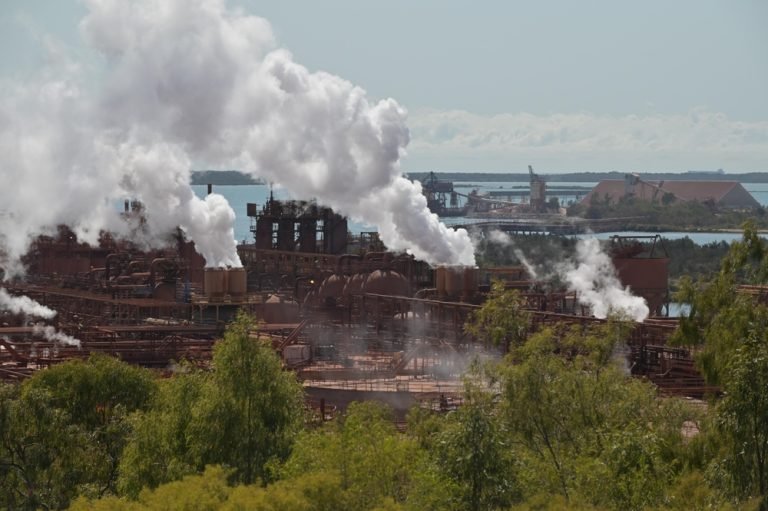 Rio Tinto cuts 180 jobs at Queensland refinery