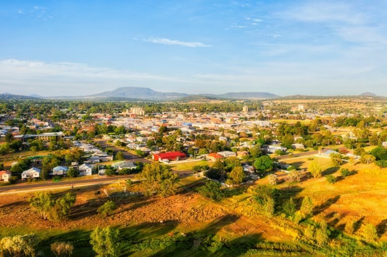 Boom to bust and back again: mining’s impact on housing