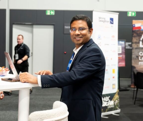 (Image source: MOVUS) Founded in 2015, MOVUS partners with decision-makers in complex industrial environments to transform asset and operational data into clear, practical actions.